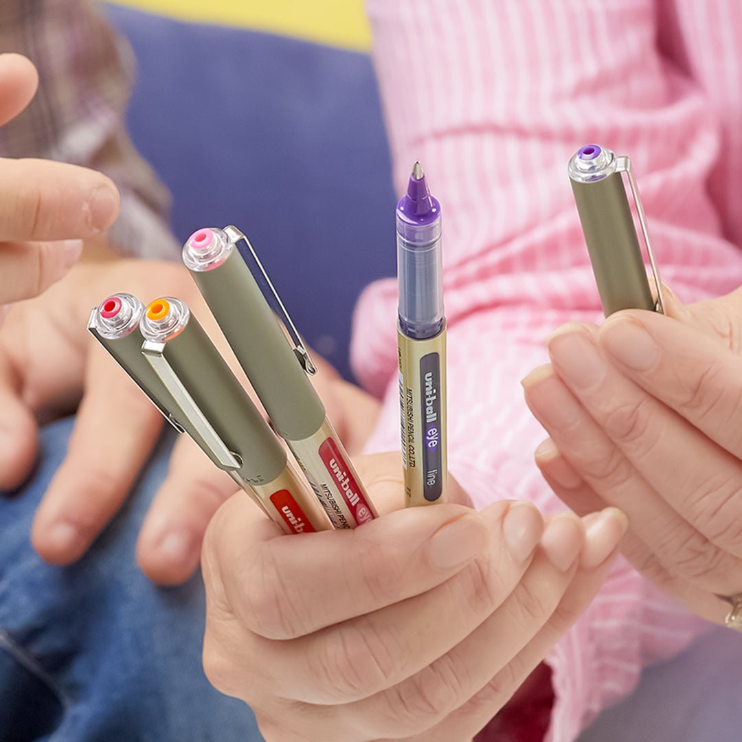 Uni-Ball Eye Multicolor Ink 0.5mm Roller Ball Pen - SCOOBOO - UB-157 - Roller Ball Pen